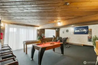 First floor recreation and game room.