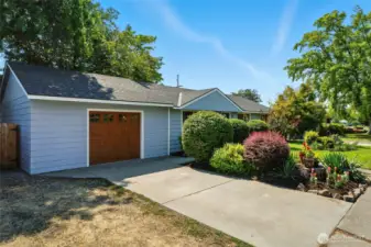 Single car garage