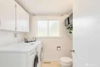 1/2 bath - laundry