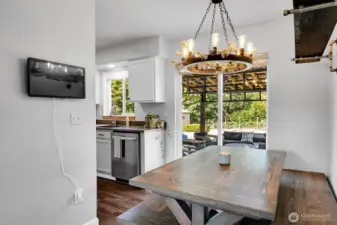 Such a lovely area that blends seamlessly with the outdoors.