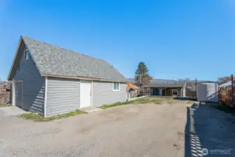 Garage apartment and plenty of off street parking off alley