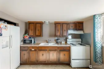 Garage apartment kitchen