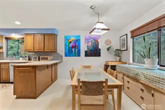 Large breakfast nook