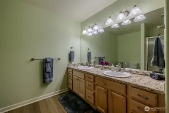 Primary bath