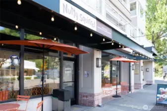 Nearby bakery and deli