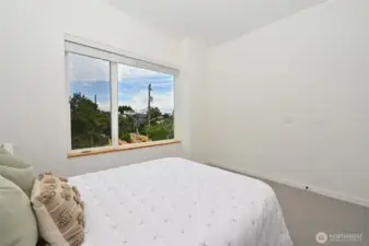 Also with big windows.