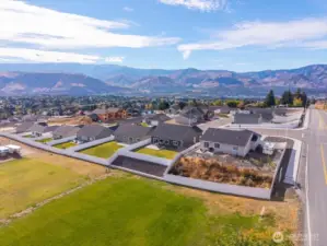 Gorgeous surrounding views!