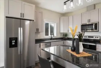 Imagine living in this kitchen!