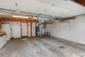 Large 2 car garage