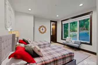 Bedroom ensuite on main level