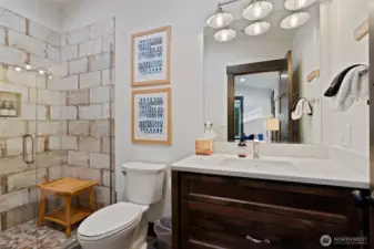 Ensuite bath