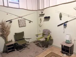 Sitting area, bathroom to the left. Or make this a different space - lots of options. Well built and maintained.