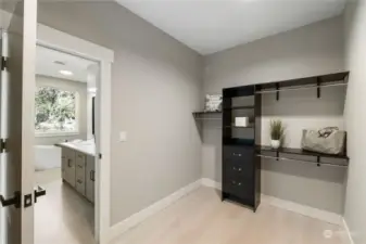 Fill up the walk-in closet with your wardrobe