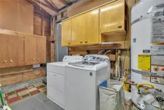 Laundry in the garage - washer and dryer included