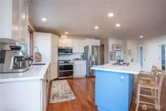 New quartz countertops.