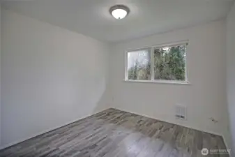 Second bedroom.