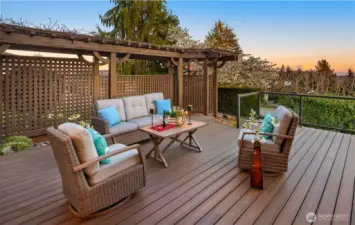 Trellis-kissed deck