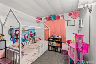Mobile Home B