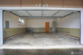 Attached 2 car garage.