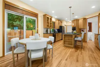 Informal dinette, too.