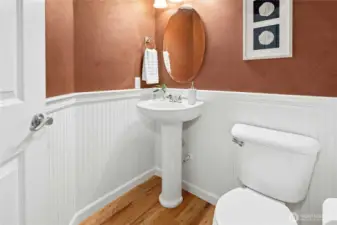 Lovely 1/2 bath powder room on main