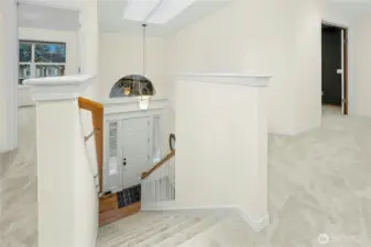 Dramatic 2 story Entry w/soaring ceiling & new skylight