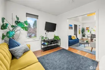 Bedroom / study / office