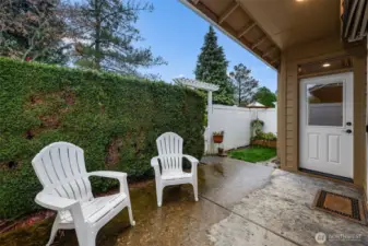 Patio with Sunsetter awning