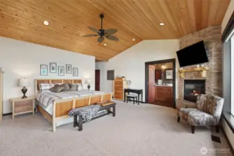 Get cozy in the primary bedroom & enjoy the fireplace.