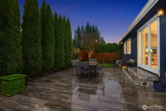 Step outside into the luxe outdoor space with partial Mt Si views.