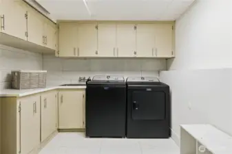 Lower Laundry Room