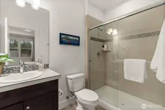 Ensuite for bedroom 4