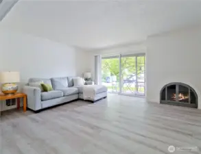 Spacious Living Room w/ Wood Fireplace