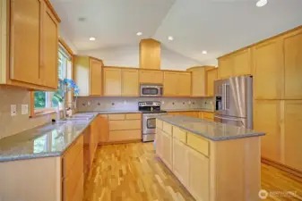 Large kitchen with plenty of cabinets and storage space
