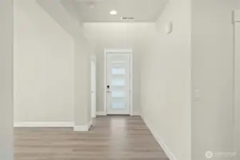 This is a general representation of floor plan and may vary from actual home constructed. Features in photos, upgrades, elevation, materials, dimensions and layout all subject to change without notice.
