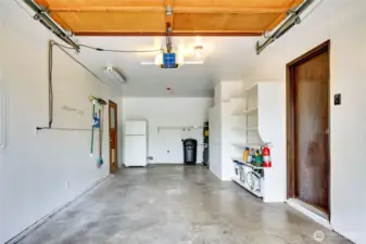 Deep single car garage with room for storage