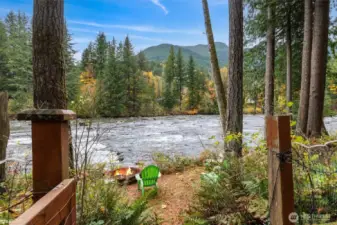 85 Feet of Riverfront