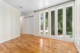 2nd floor BR can be for primary or guests