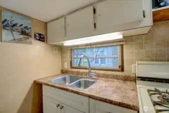 Kitchen sink with a view!