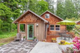 Guest House Entry. Water frontage and main house are behind you.