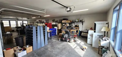 4 car garage