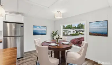 Area off kitchen perfect for breakfast or for office