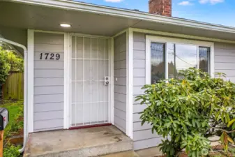 Double door for your safety!