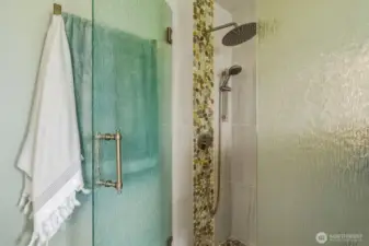 Very Nice Walk In Shower.