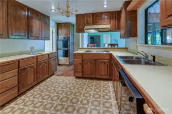 Kitchen looking towards family room