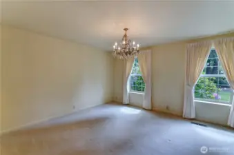 Dining room.