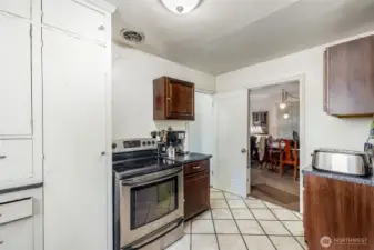 Another view of this cozy kitchen.