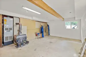 Daylight Basement, Great potential space for an ADU