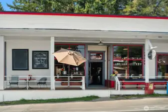 The Roasterie, located at the intersection of Vashon Highway and Cemetery is just a few minutes from the house. Join in the fun of people gazing on the front porch while you enjoy your morning brew or relish the live music on weekends.