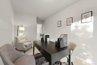 Photographs are for illustrative purposes only. Features, finishes, interior/exterior colors, landscaping and floorplan shown may vary from actual homes built.